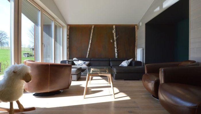 Chic Retreat Near Lake _ Fens2